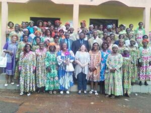 LA JOURNEE INTERNATIONALE DE LA FEMME RURALE 2016
LA COPROGENY organise un séminaire de formation sous le thème :
« Femmes Rurales – Agriculture- Changements Climatiques ».